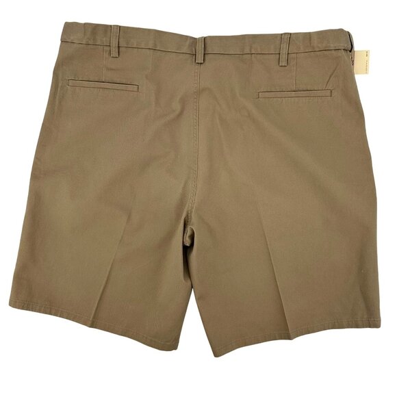 NWT Haggar Mens Tan Pleated Casual Lightweight Chino Shorts Size 42W - Picture 2 of 10